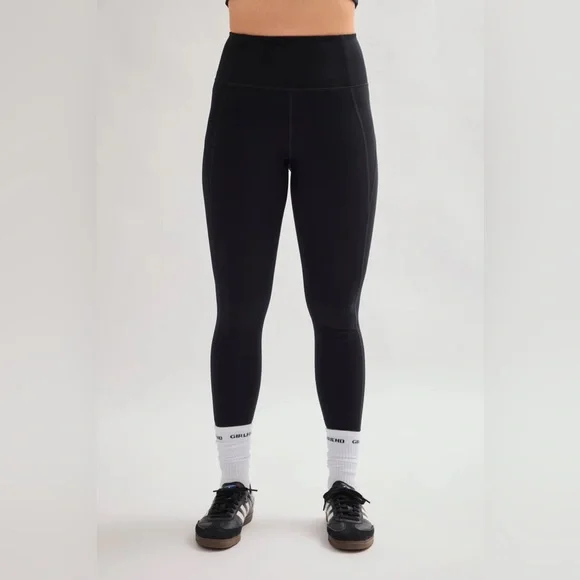 Girlfriend Collective Compressive 7/8 High Rise Black Leggings - Picture 3 of 4